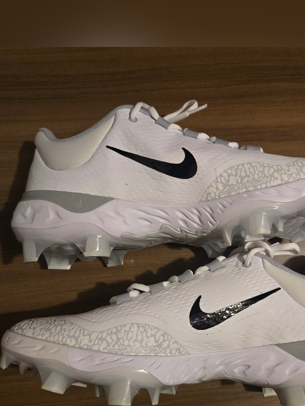 NWOT Size 14 Nike Alpha Huarache Elite 4 Low MCS White Gray Baseball Cleats